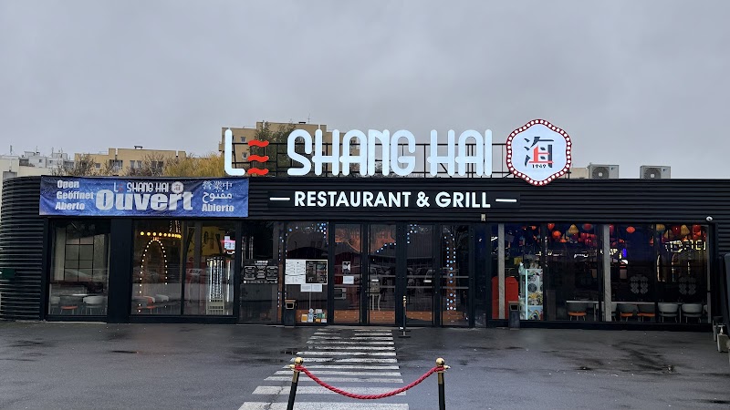 Restaurant LE SHANGHAI 1949 à Champs-sur-Marne, France