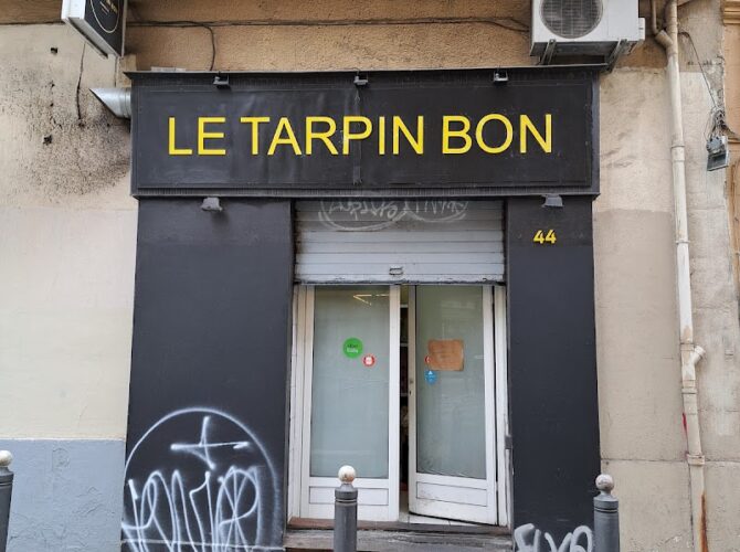 Restaurant LE TARPIN BON – Berliner Kebab – Castellane à Marseille, France