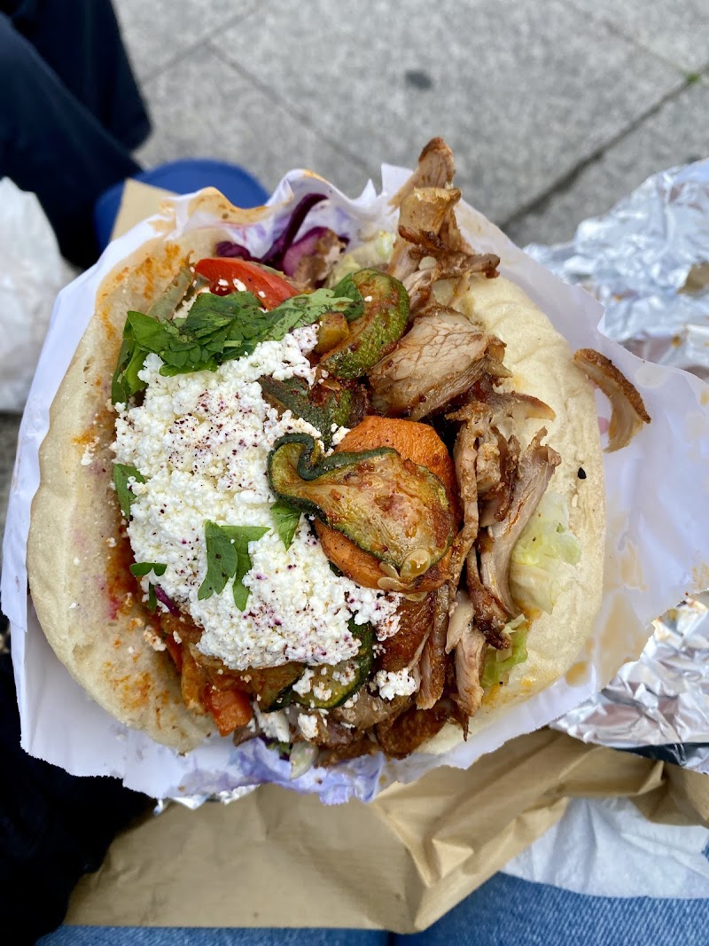 Restaurant LE TARPIN BON – Berliner Kebab – Castellane à Marseille, France