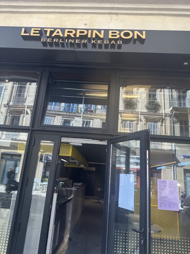 Restaurant LE TARPIN BON – Berliner Kebab – La Joliette à Marseille, France — photo 1