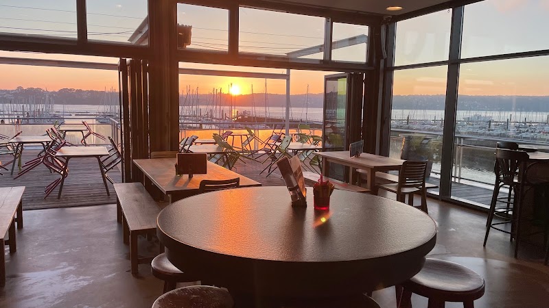 Restaurant Le Tour du Monde à Brest, France