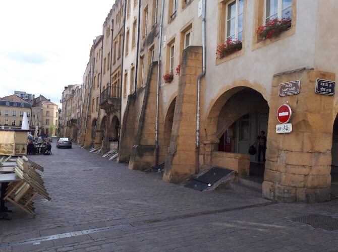 Restaurant Le Valentino Café à Metz, France