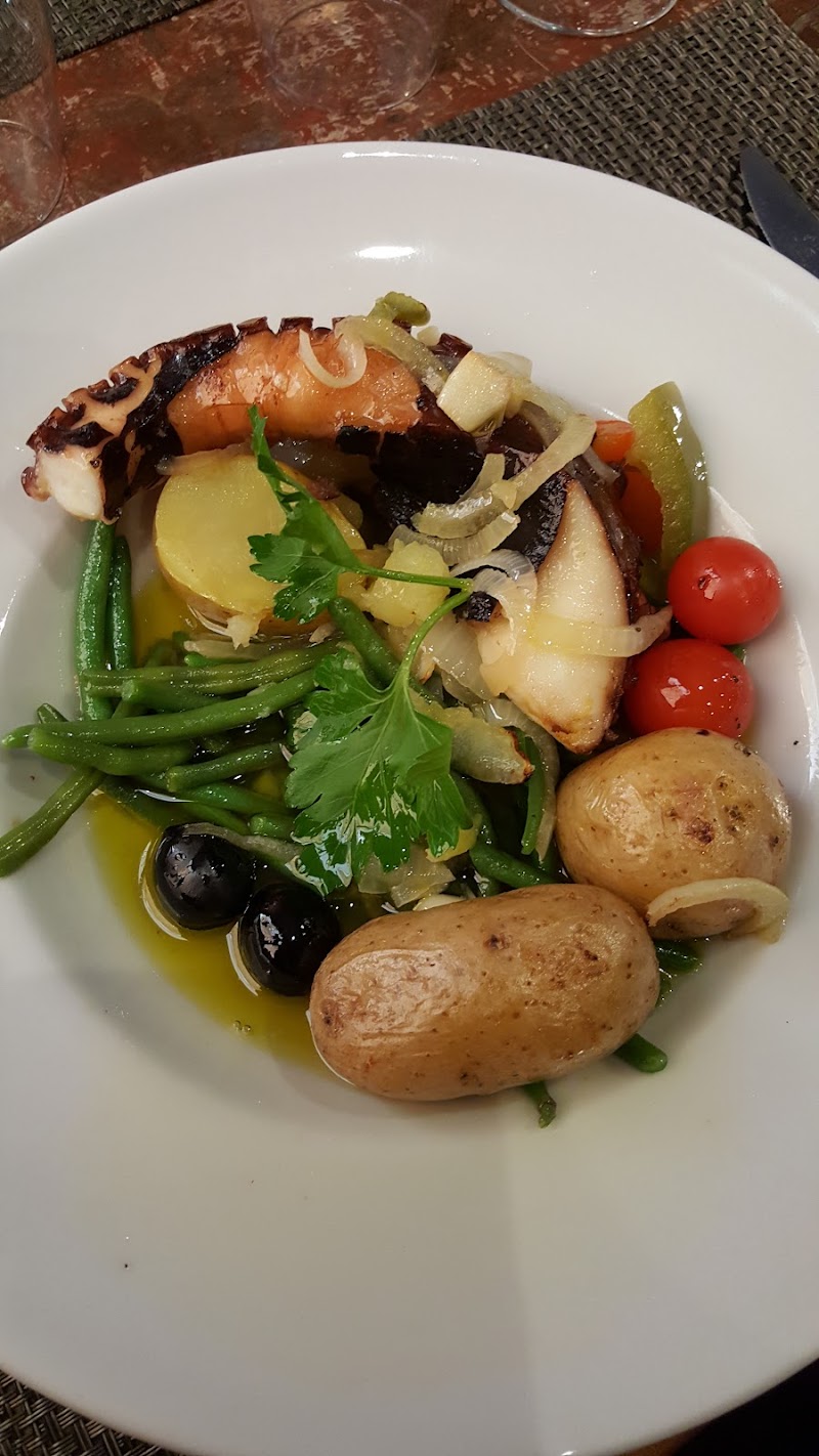 Restaurant Le Vintage à Pontault-Combault, France