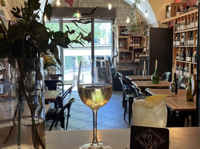 Restaurant Le Wet State à Pézenas, France