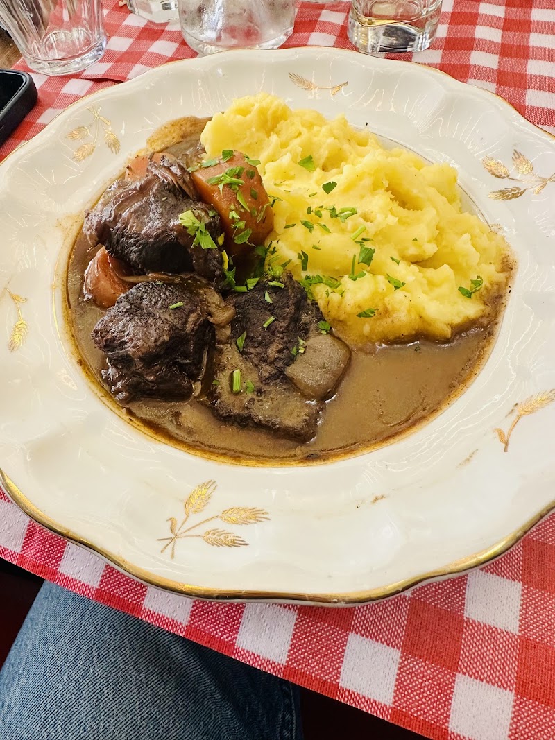 Restaurant L’Entracte (Bouillon) à Toulon, France — photo 3