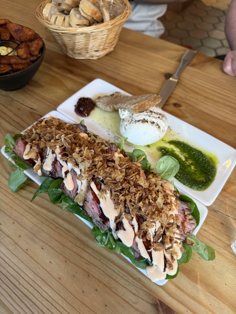 Restaurant Les Apôtres de Pigalle à Paris, France