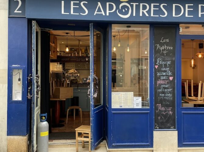 Restaurant Les Apôtres de Pigalle à Paris, France