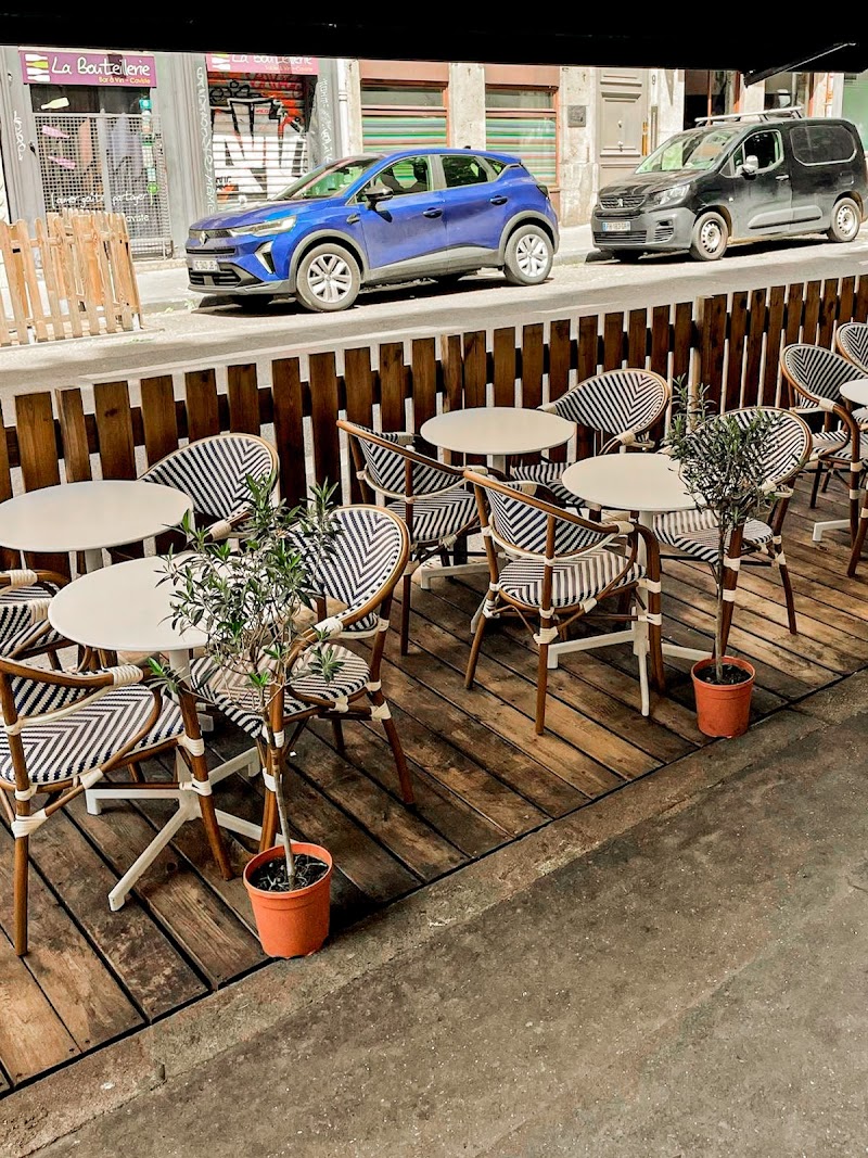 Restaurant Les Filous Lyon – Street Food Grecque à Lyon, France