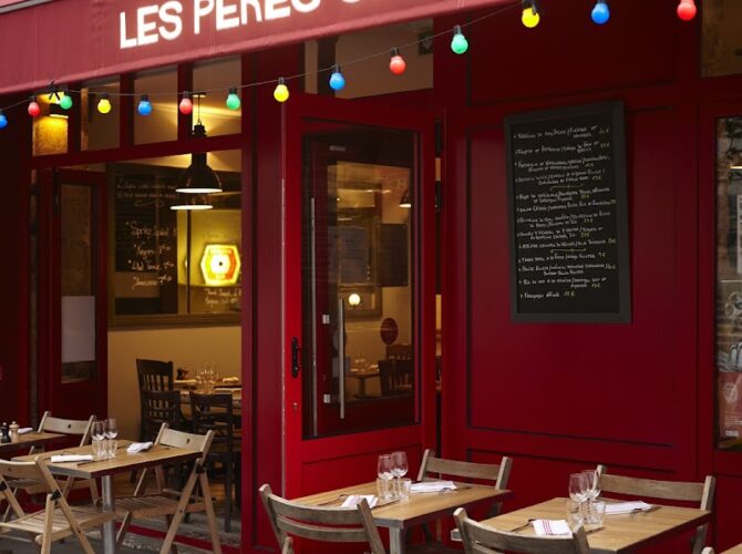 Restaurant Les Pères Siffleurs à Paris, France