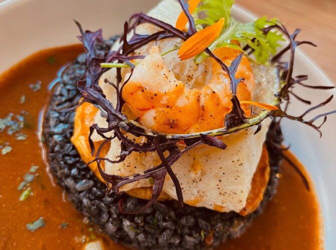 Restaurant Les Têtes d’Ail à Toulon, France