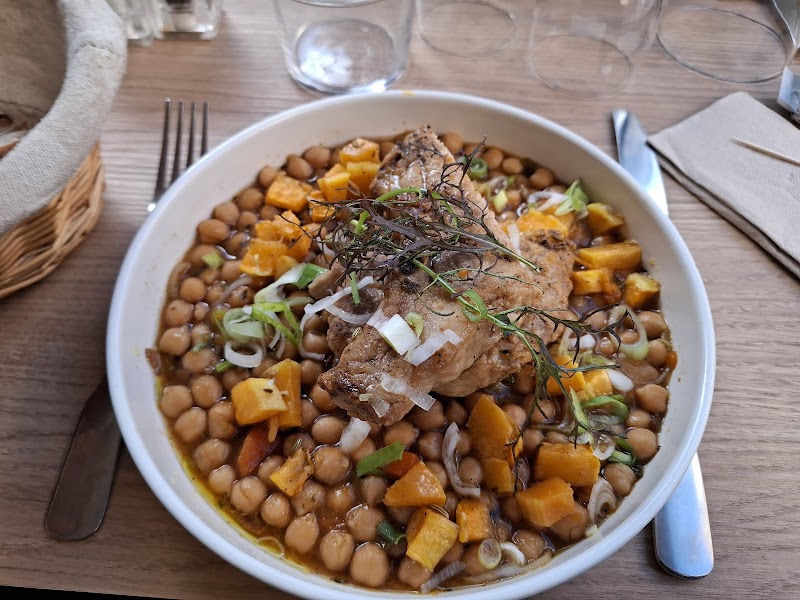 Restaurant Les Têtes d’Ail à Toulon, France — photo 2