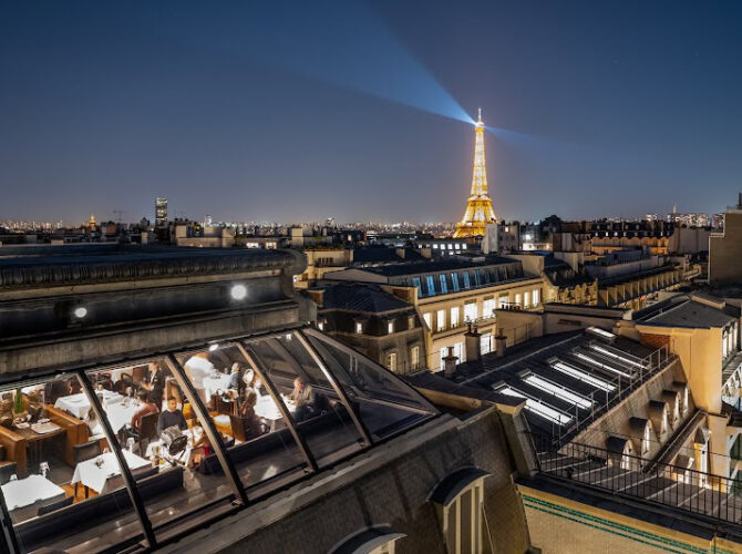 Restaurant L’Oiseau Blanc à Paris, France
