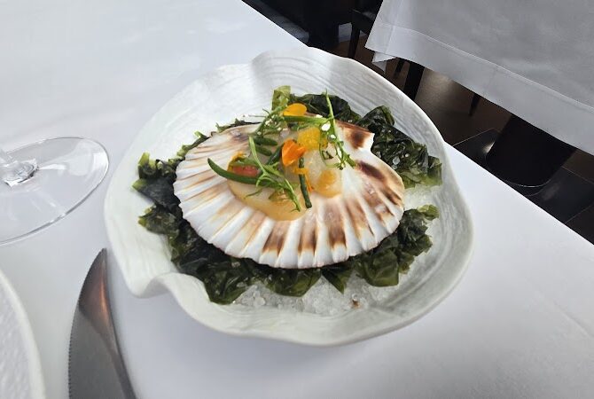 Restaurant L’Oiseau Blanc à Paris, France