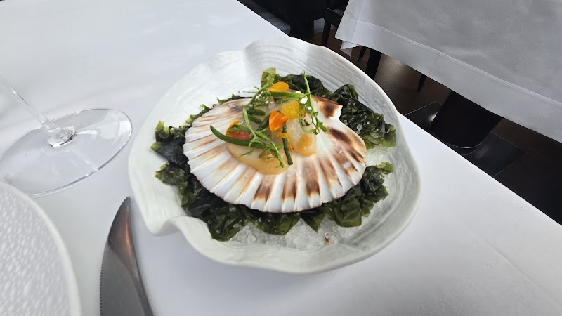 Restaurant L’Oiseau Blanc à Paris, France