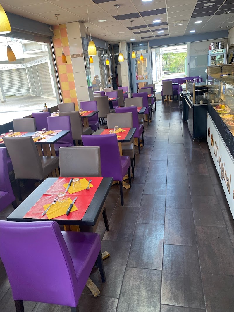 Restaurant L’original Royal couscous à Villeurbanne, France