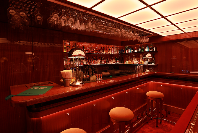 LUIGI CANNES – RESTAURANT – PIANO BAR – CLUB à Cannes, France