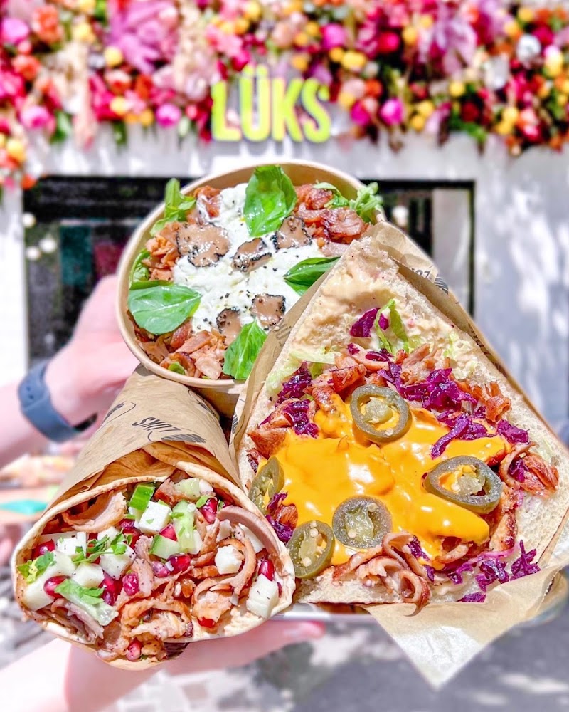 Restaurant LÜKS Kebab Paris 13 à Paris, France