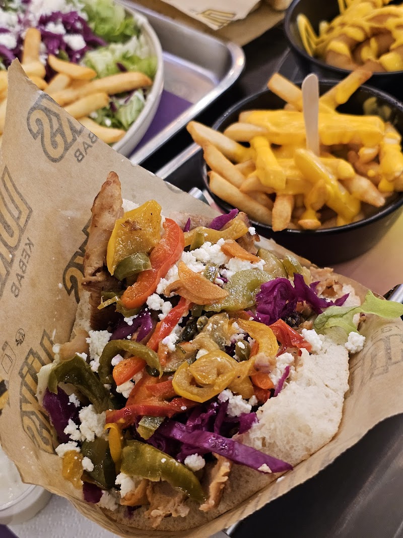 Restaurant LÜKS Kebab Paris 13 à Paris, France