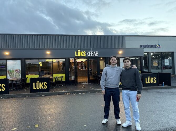 Restaurant LÜKS Kebab Tours à Tours, France