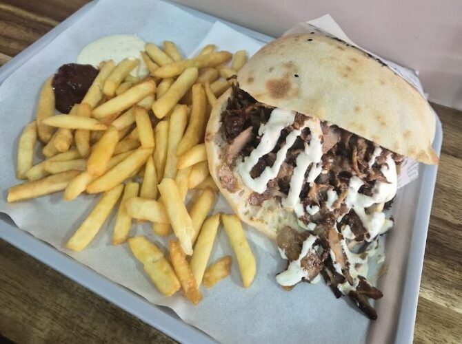 Restaurant Luna Doner à Villeparisis, France