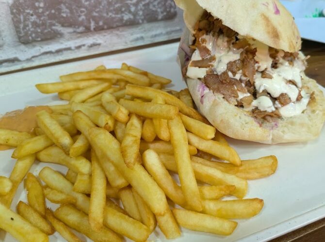 Restaurant Luna Doner à Villeparisis, France