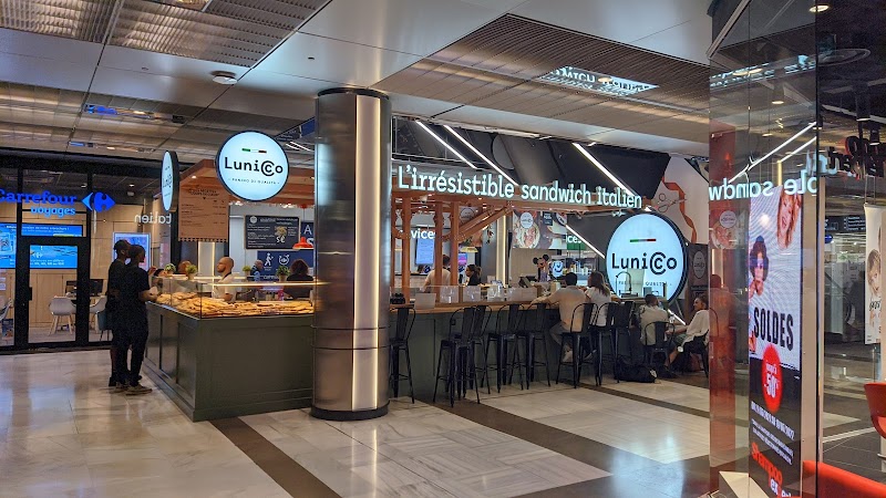 Restaurant Lunicco – Euralille à Lille, France