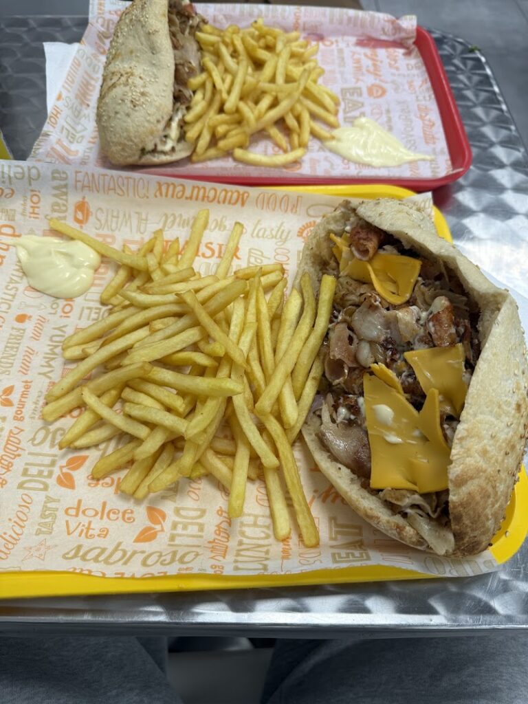 Restaurant Lycée Kebab à Dijon, France