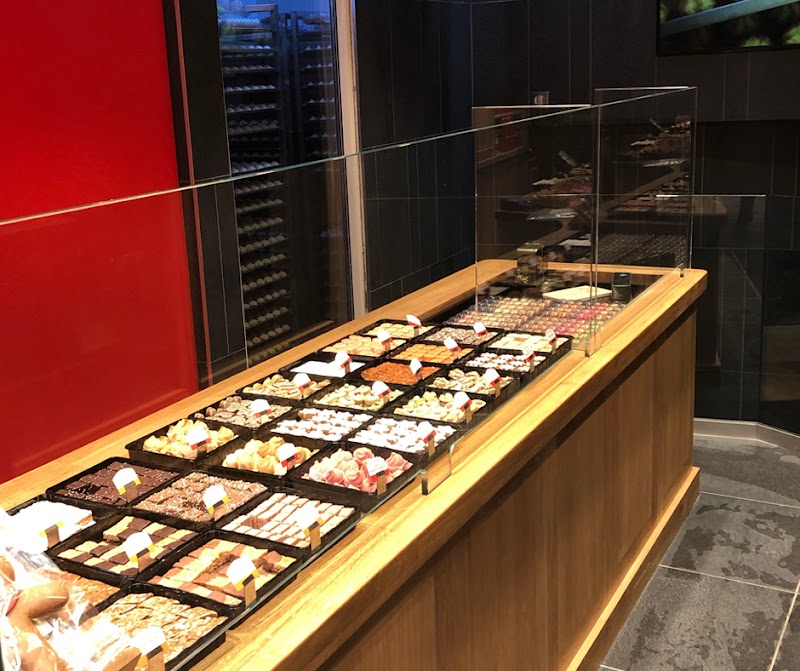 Restaurant Maison Alsacienne de Biscuiterie à Metz, France