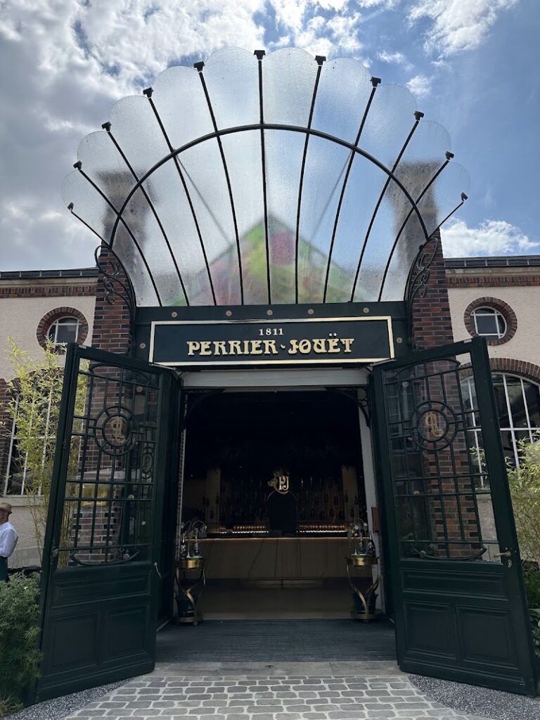Restaurant Maison Belle Epoque – by Perrier-Jouet à Épernay, France — photo 1