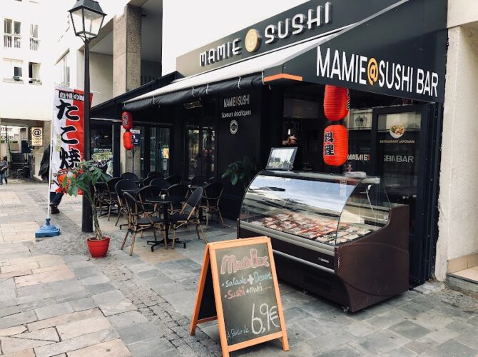 Restaurant Mamie sushi à Paris, France