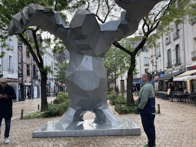 Restaurant Mangez Moi à Tours, France
