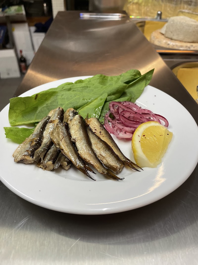 Restaurant MEHMET – Döner Kebab & Wine à Paris, France