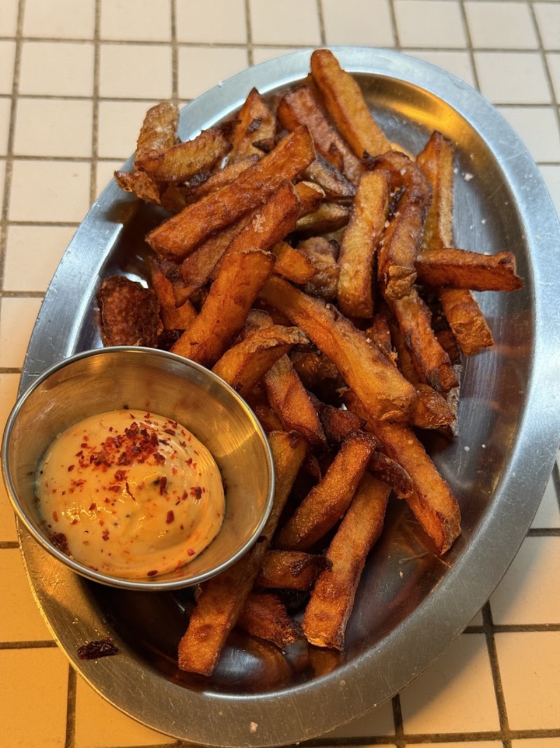 Restaurant MEHMET – Döner Kebab & Wine à Paris, France