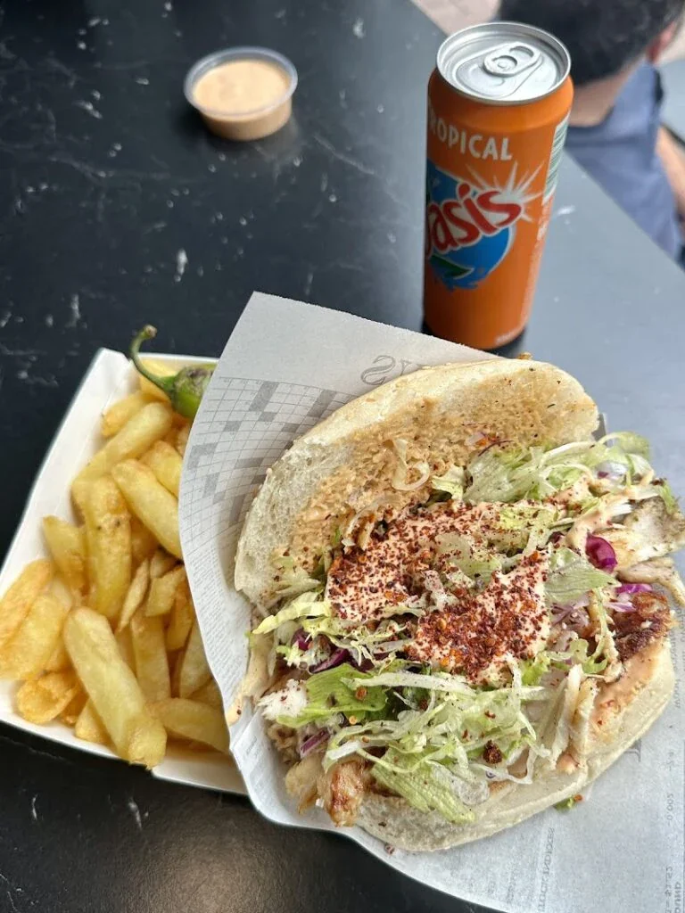 Restaurant Mein Berliner – Döner Kebap à Lille, France — photo 3