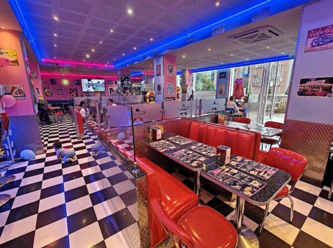 Memphis – Restaurant Diner à Strasbourg, France
