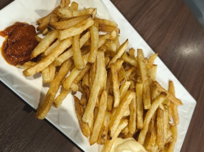 Restaurant Meydan Berlin kebab à Lyon, France