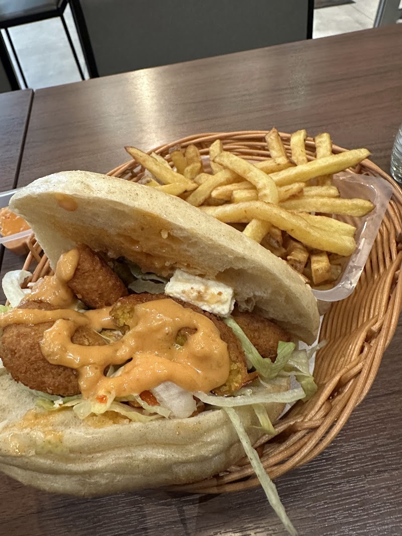 Restaurant Meydan Berlin kebab à Lyon, France