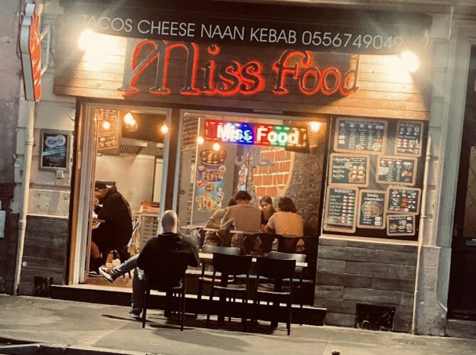 Restaurant Miss Food Kebab Naan tacos à Bordeaux, France