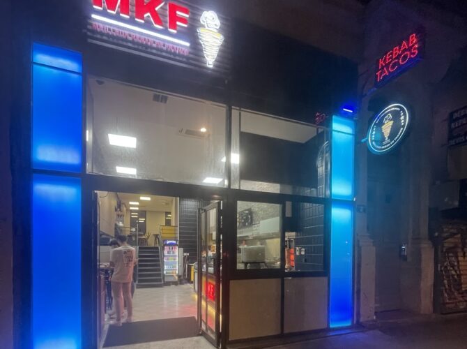 Restaurant MKF Meilleur Kebab de France à Lyon, France