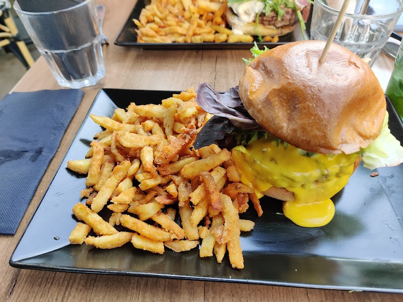 Restaurant Monsieur Joe à Rennes, France