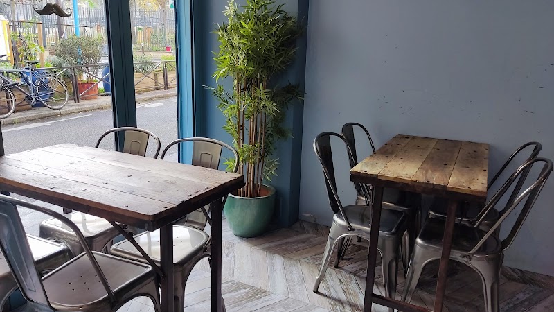 Restaurant Monsieur Kebab à Paris, France