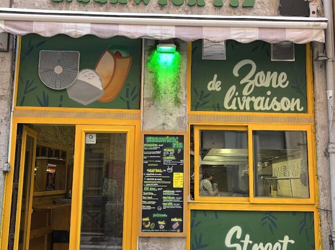 Restaurant Naanwich’riz à Lyon, France