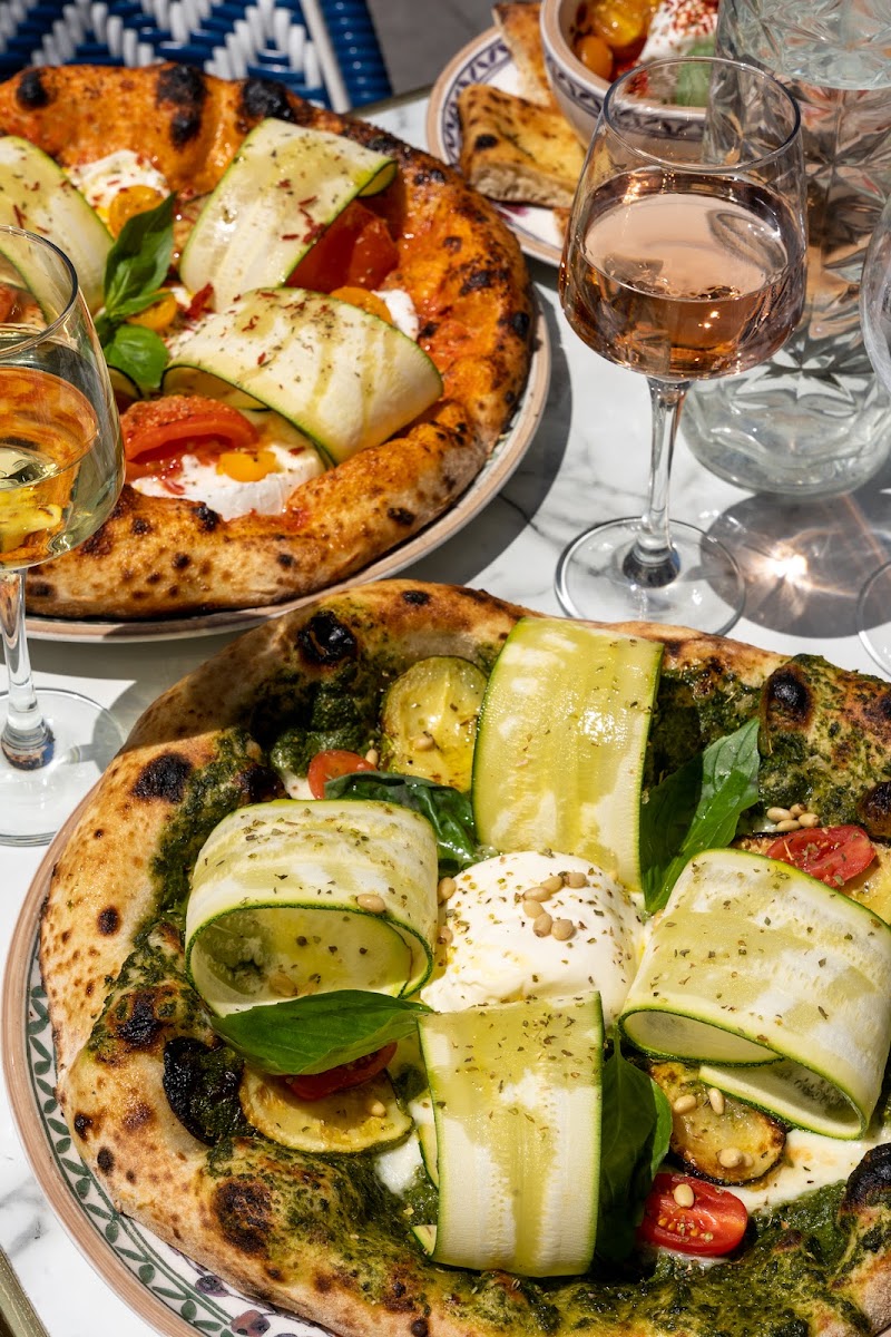 Restaurant NAPL devient BELLIE à Lyon, France