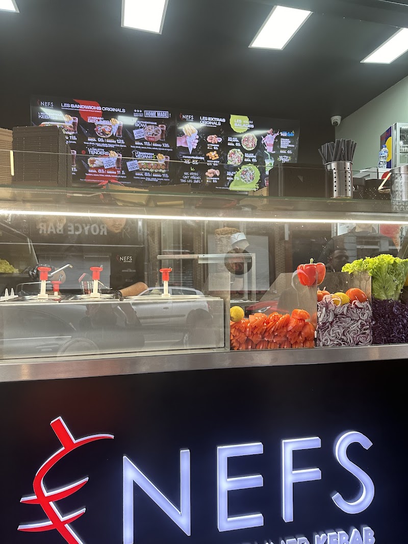 Restaurant Nefs Berliner Kebab à Lille, France