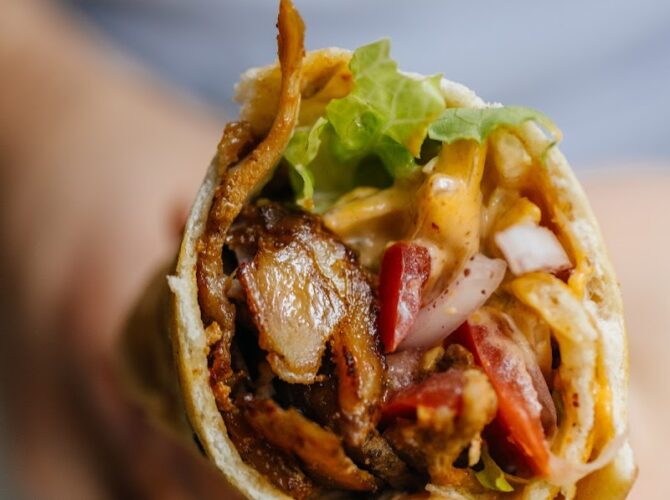 Restaurant NEMESIS Artisan Kebabier à Paris, France