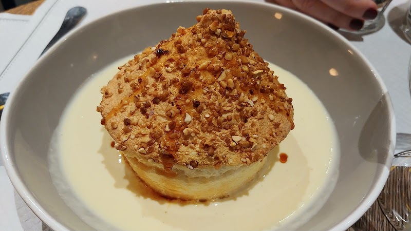 Restaurant Numéro 41 à Paris, France