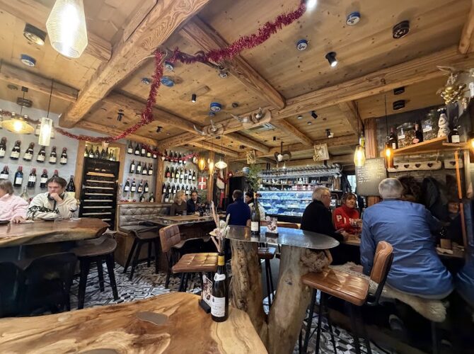 Restaurant Ô GARDE-MANGER à Chamonix-Mont-Blanc, France