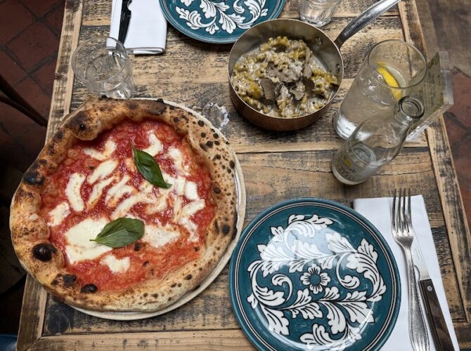 Restaurant Ober Mamma à Paris, France