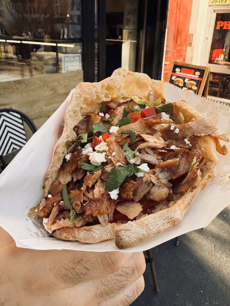 Restaurant Orient dürüm à Paris, France