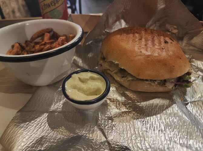 Restaurant Origine BK – Berliner kebab à Bordeaux, France